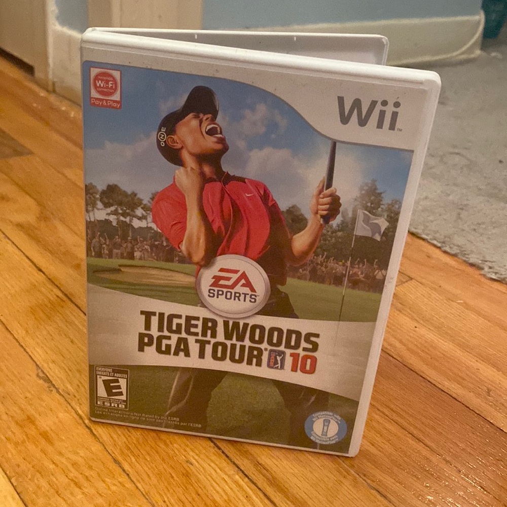 Tiger Woods PGA Tour Wii Nintendo Video Game EA Games